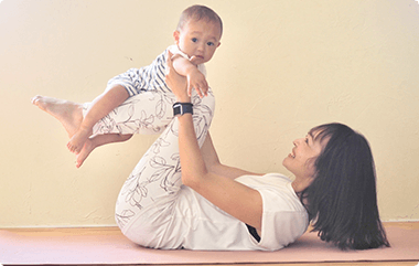 ベビー＆ママヨガ