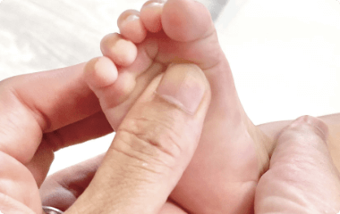 ベビーマッサージ